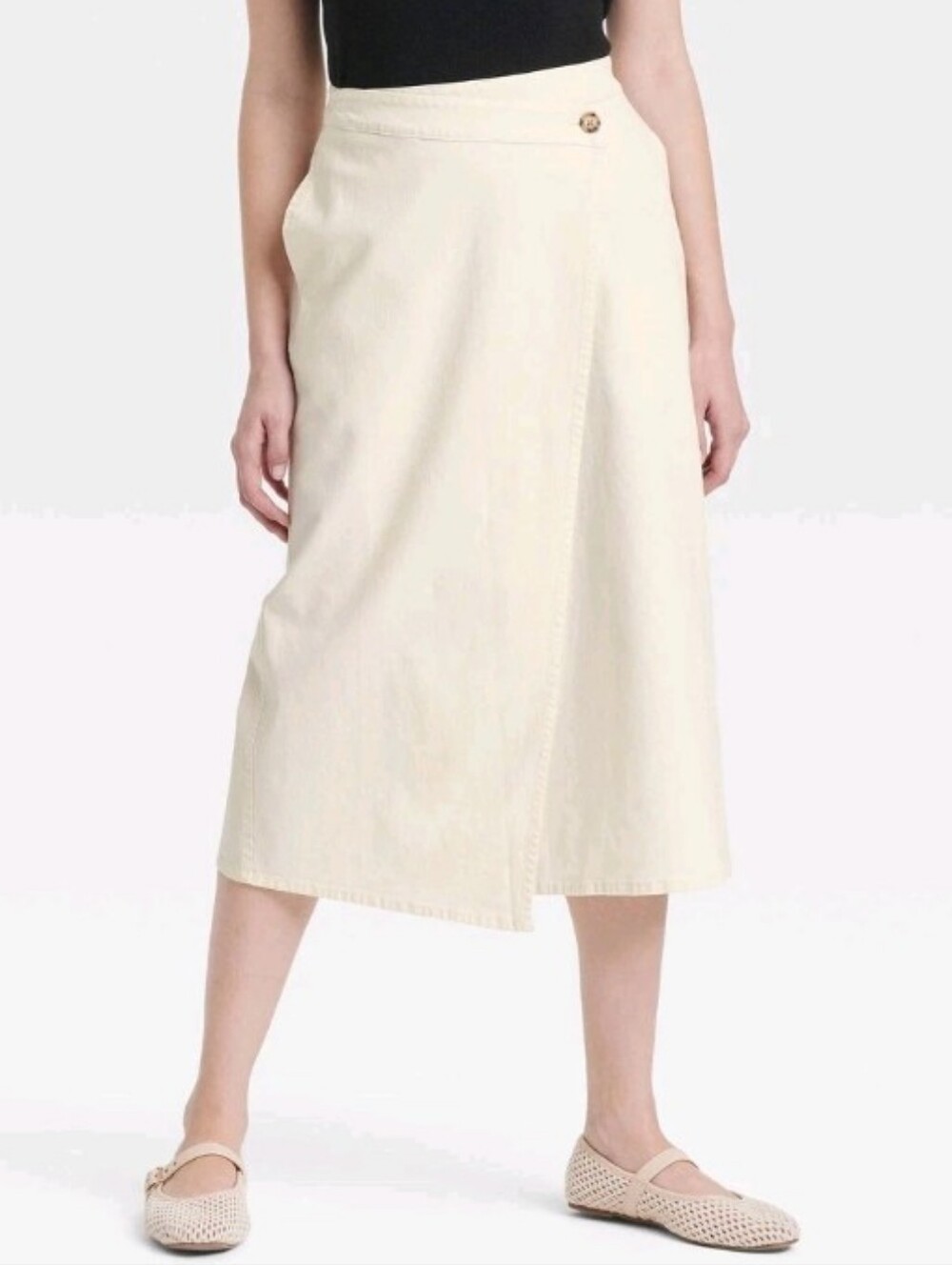 Universal Thread Midi Wrap Skirt in Cream- New with tags